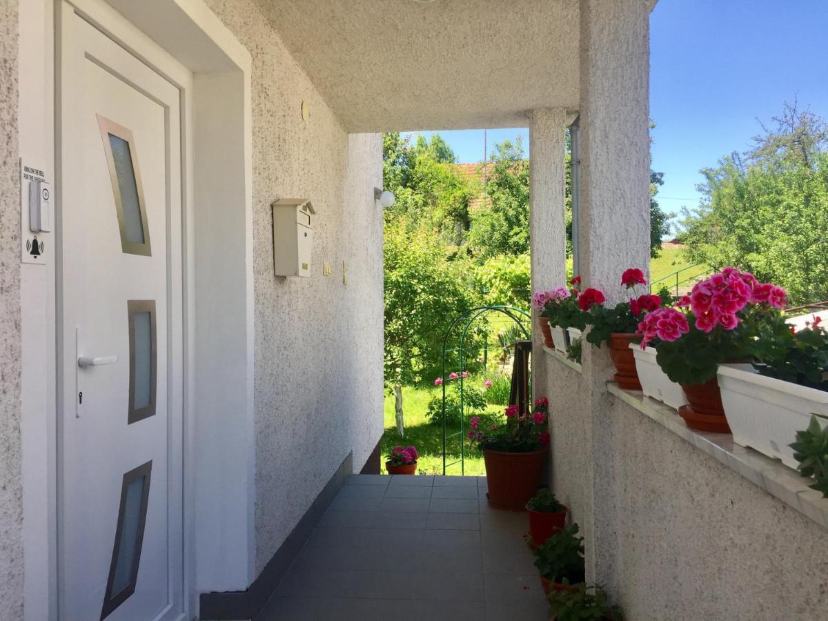 Apartment Garden Slunj Exterior photo
